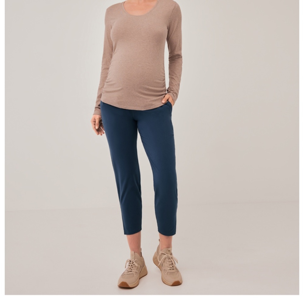 EUC organic Pact split hem maternity crop pants